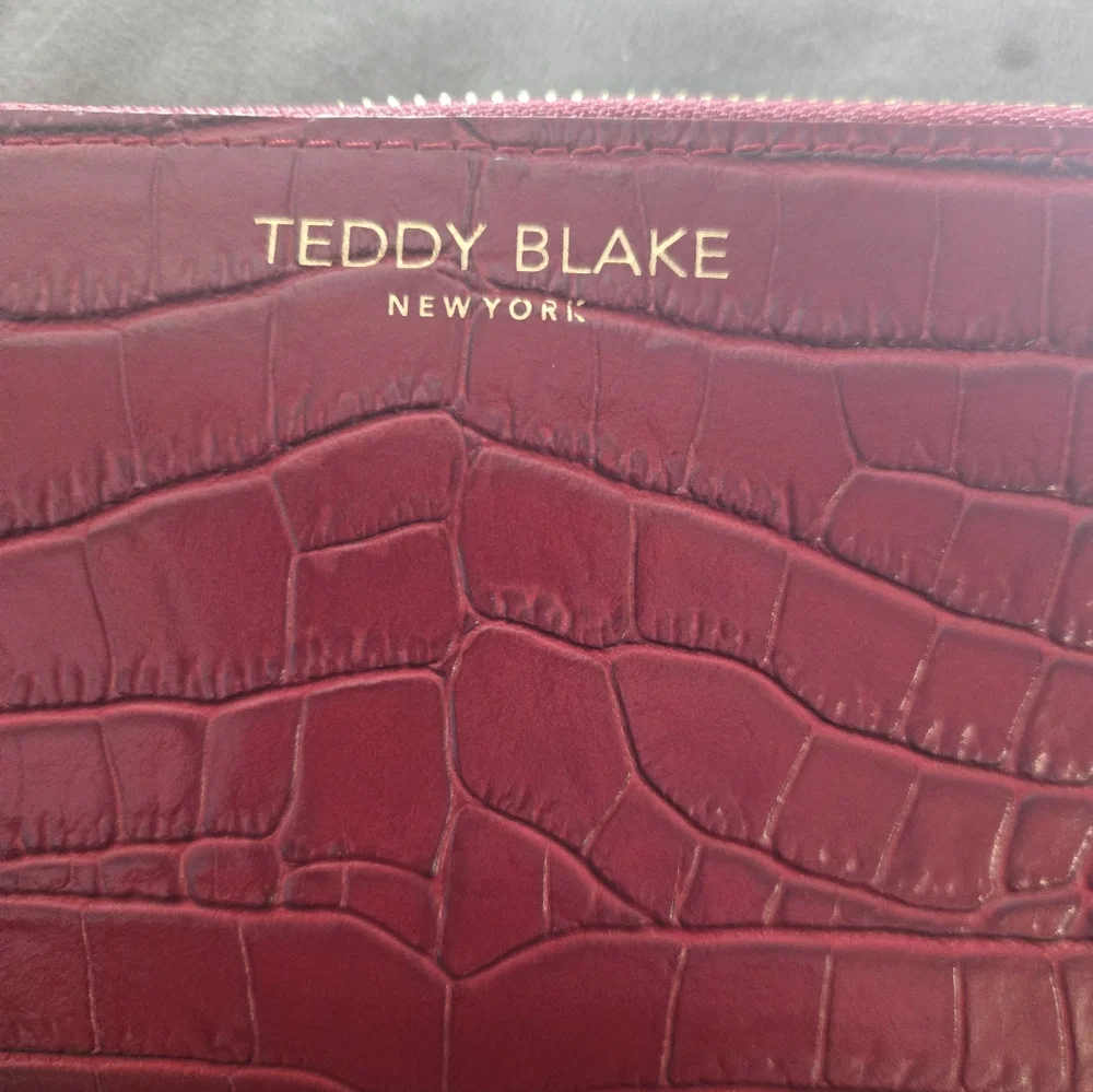 Teddy Blake Wallet - Picture 2 of 13